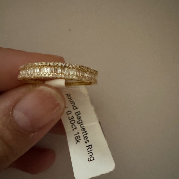 Elegant Gold and Silver Ring